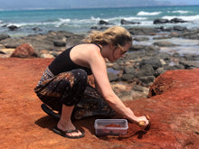 Load image into Gallery viewer, Sands Of Time . Original Light Reactive Painting . 2023