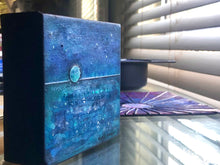 Load image into Gallery viewer, Tiny Horizon - Original Light Reactive Painting